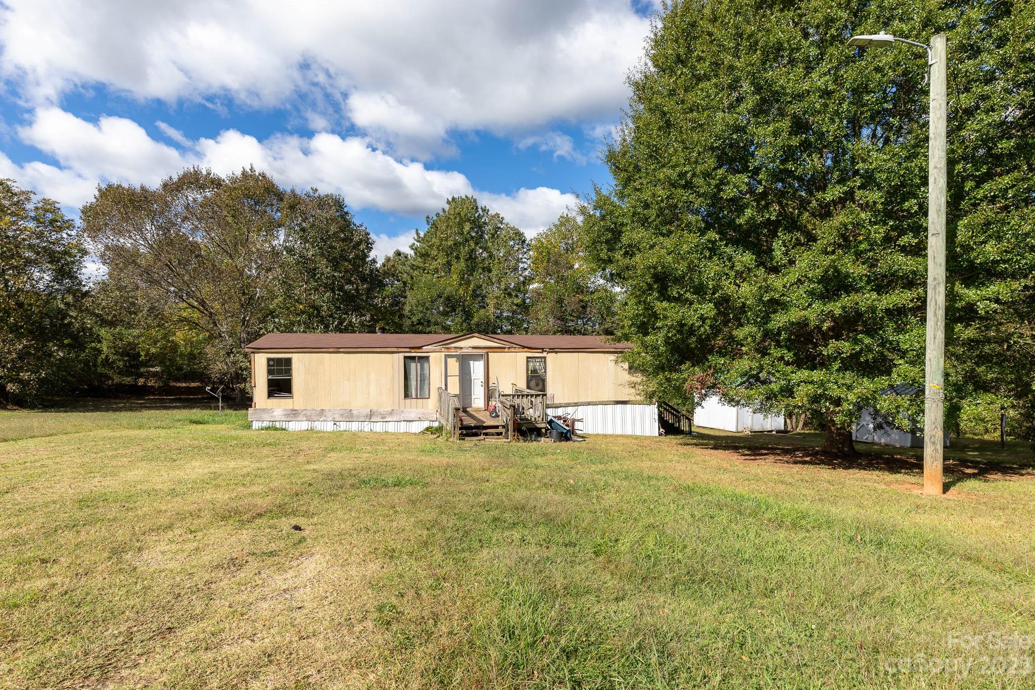 145 Rachael Road York, SC 29745 - Photo 3 of 22 Gallery Image 3