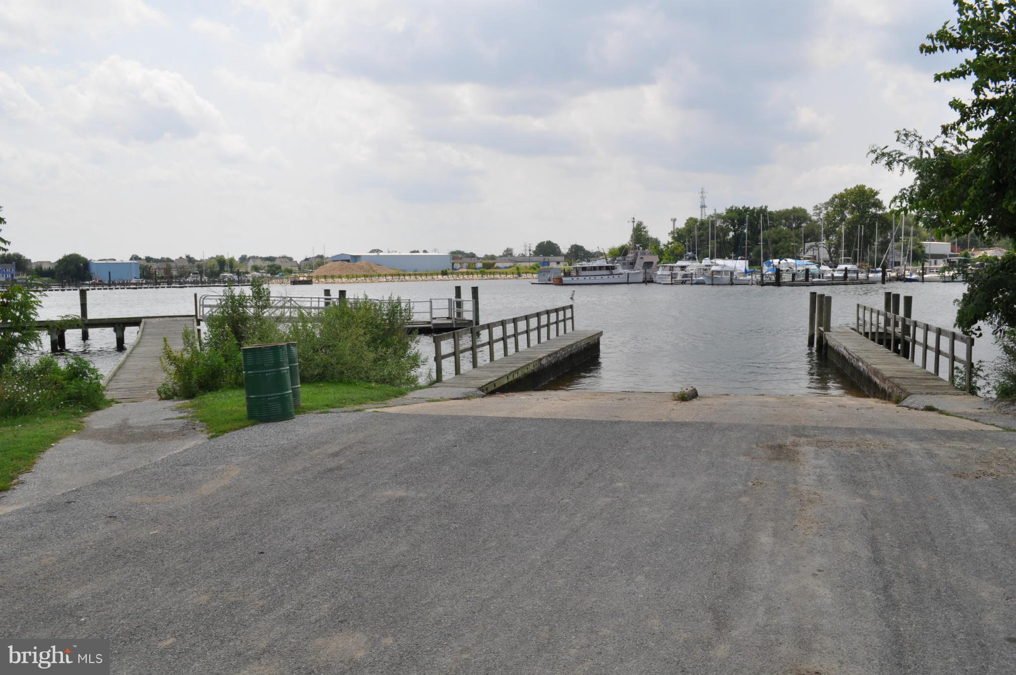 2011 Inverton Road Baltimore, MD 21222 - Photo 21 of 28 Boat Access