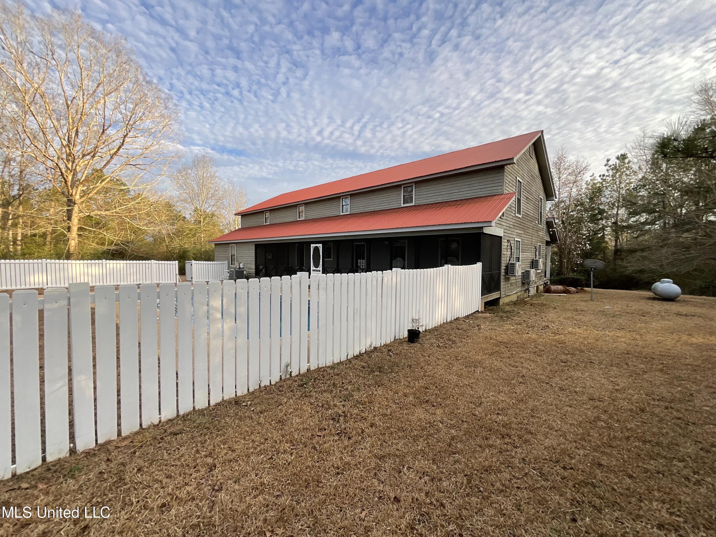 155 Billy Ray Road Magee, MS 39111 - Photo 6 of 39 66B4BBE0-887B-4489-B5F2-821E64487101
