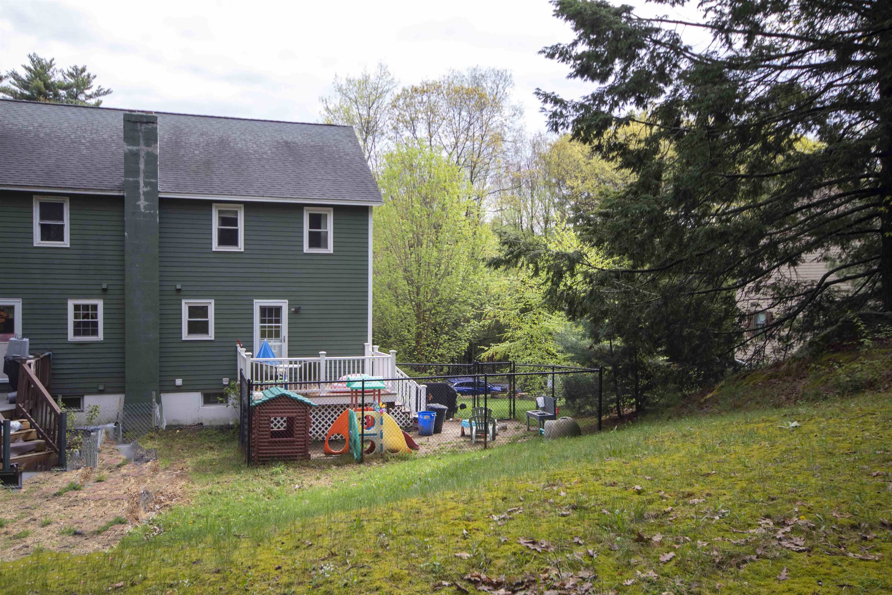 160 North A N Shore Road Derry, NH 03038 - Photo 28 of 38 Gallery Image 28