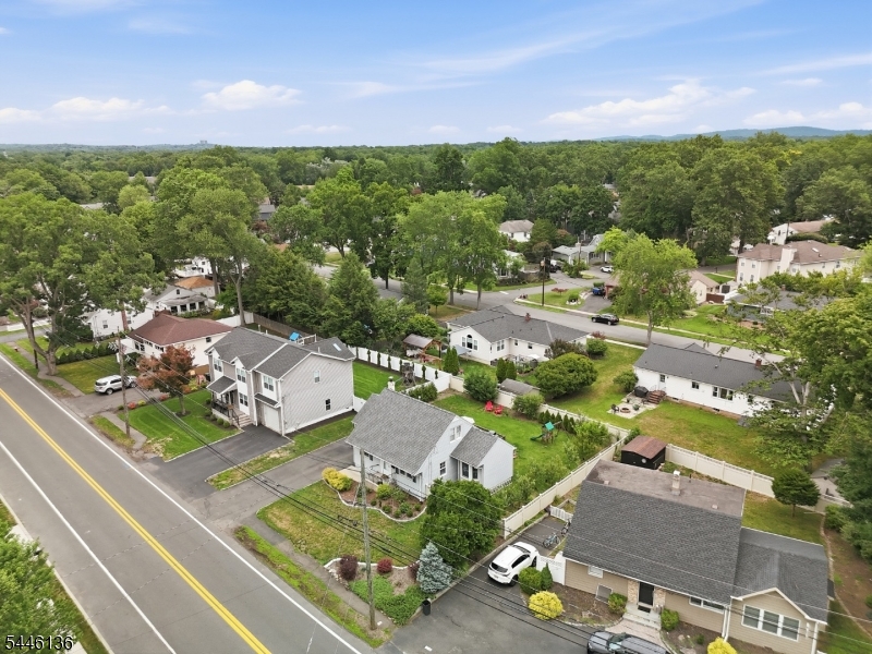124 Rivervale Road River Vale, NJ 07675 - Photo 35 of 37
