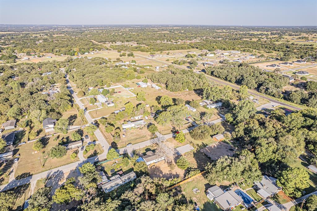 123 Kelly Azle, TX 76020 - Photo 9 of 28 view of city and ocean