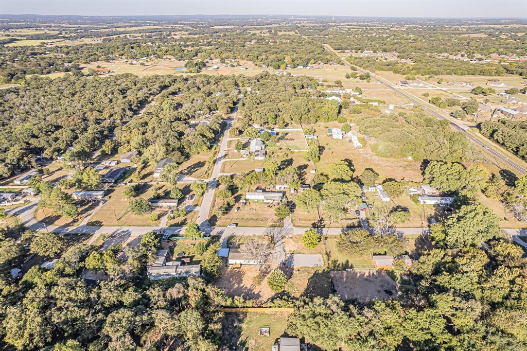 123 Kelly Azle, TX 76020 - Photo 10 of 28 view of city and ocean