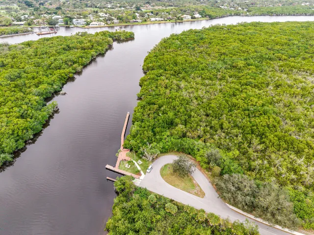 $179,900 | 211 Southwest South River Drive, Unit 205, Stuart, FL 34997