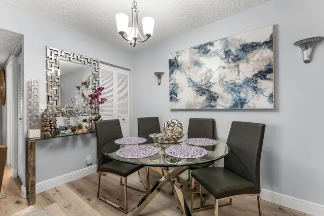 $179,900 | 211 Southwest South River Drive, Unit 205, Stuart, FL 34997