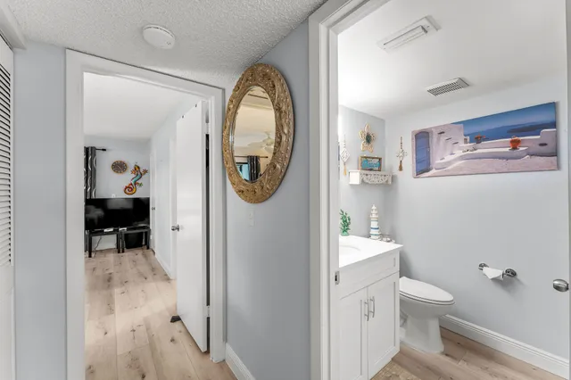 $179,900 | 211 Southwest South River Drive, Unit 205, Stuart, FL 34997