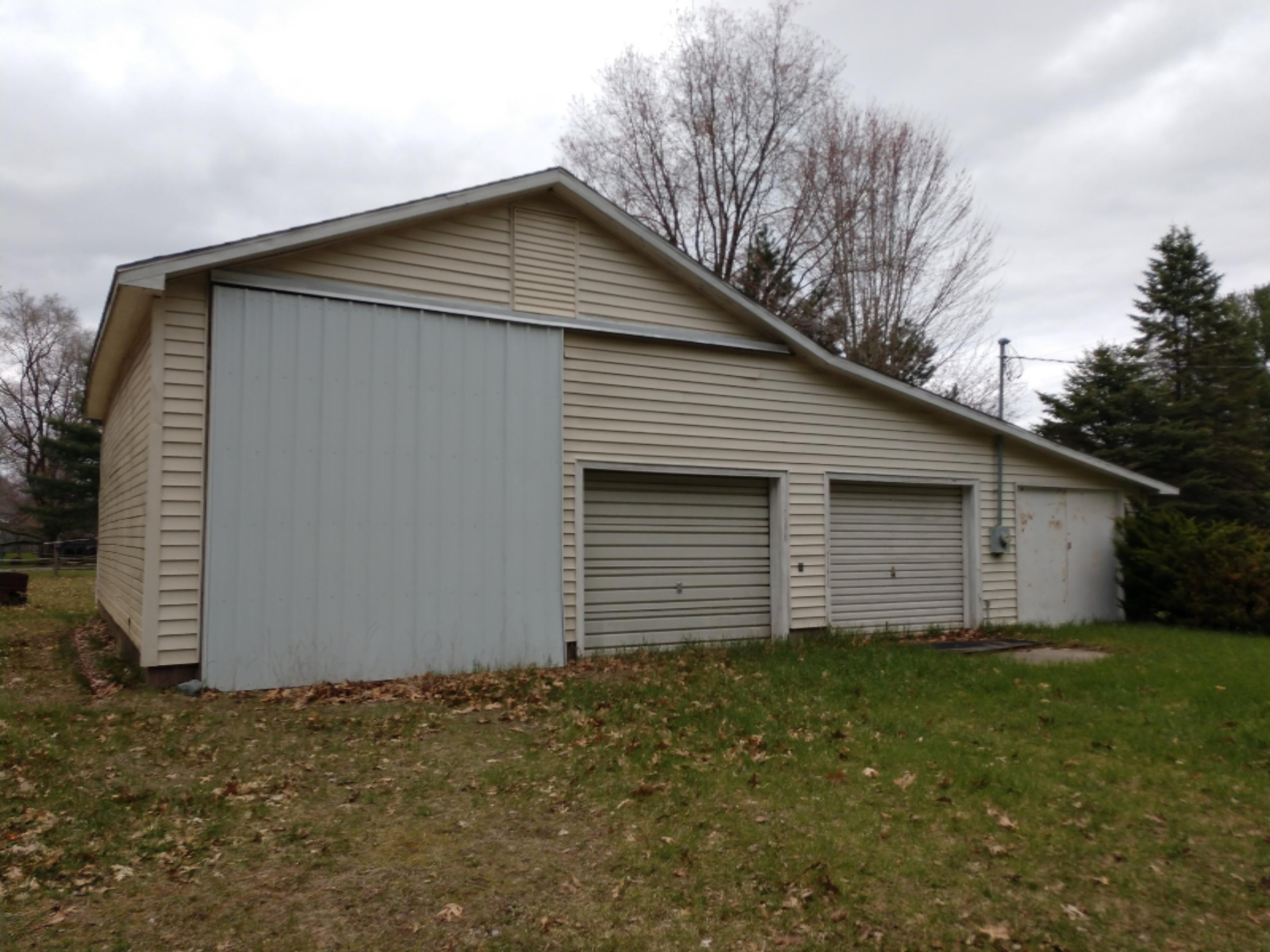 546 Walnut Road Lakeview, MI 48850 - Photo 1 of 3 IMG_20190503_164659382