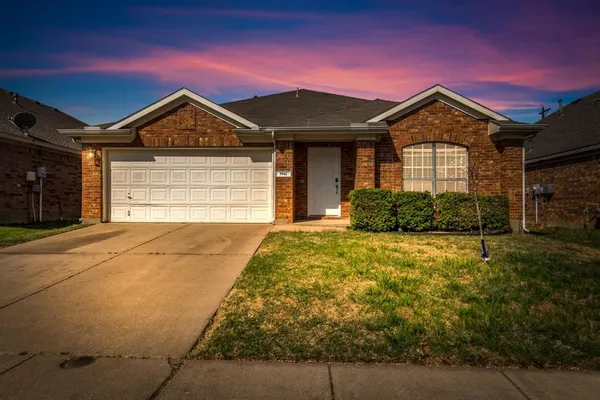 $2,475 | 9941 Voss Avenue, Fort Worth, TX 76244