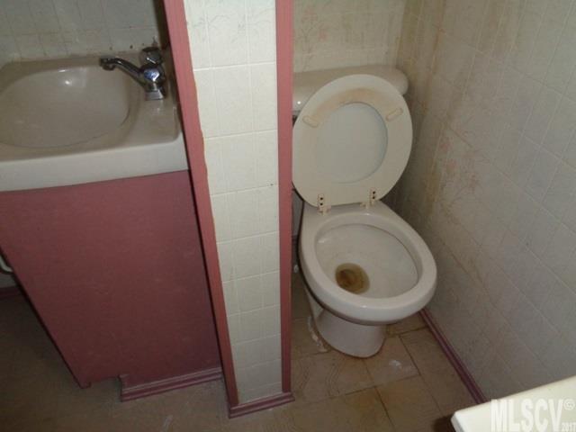 164 Hauss Road Lincolnton, NC 28092 - Photo 4 of 24 Gallery Image 4