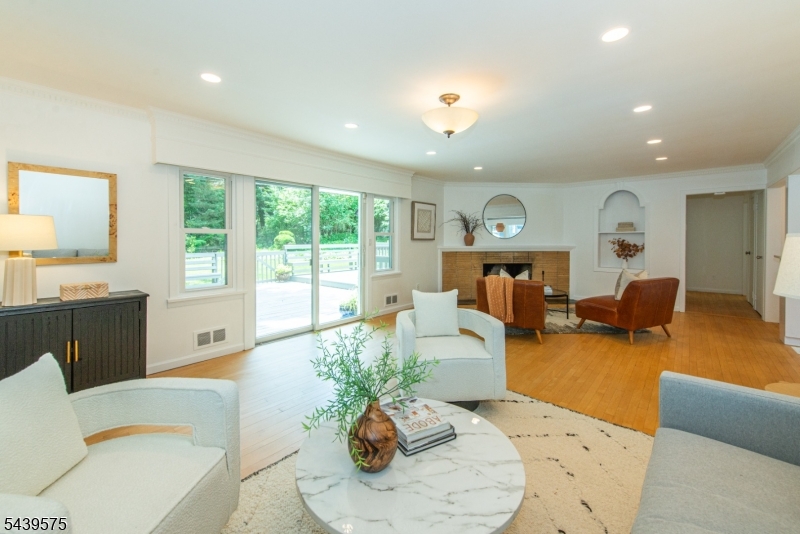 132 Haddon Place Montclair, NJ 07043 - Photo 9 of 48