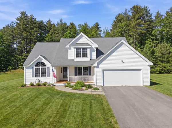 $675,000 | 6 Patricia Lane, Amherst, NH 03031