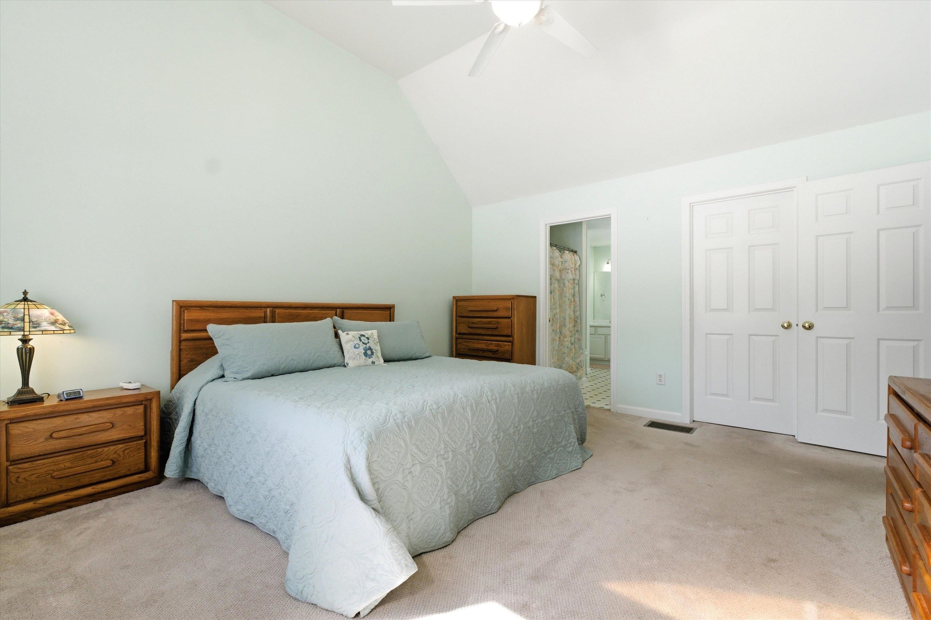 6 Patricia Lane Amherst, NH 03031 - Photo 16 of 33