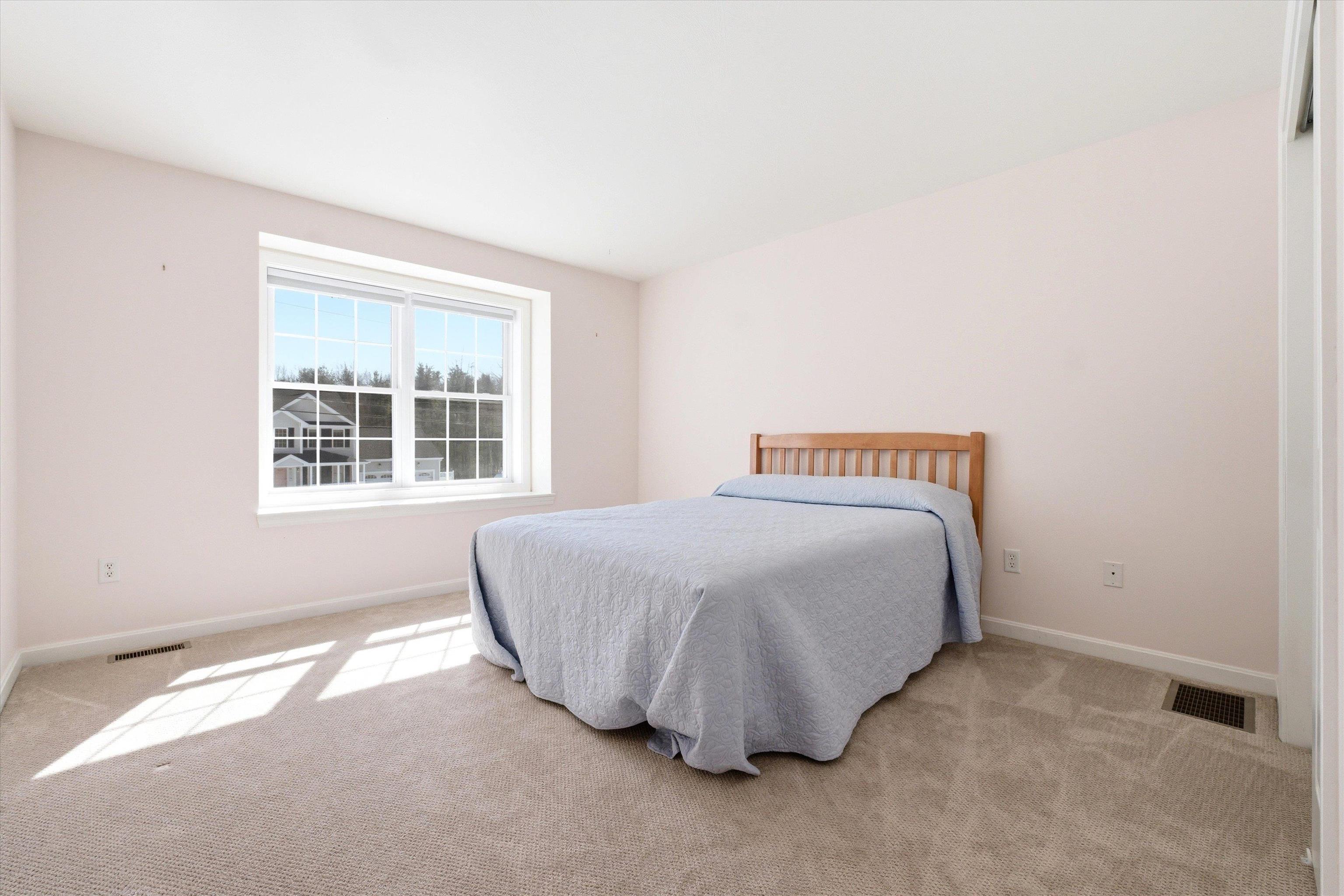 6 Patricia Lane Amherst, NH 03031 - Photo 21 of 33