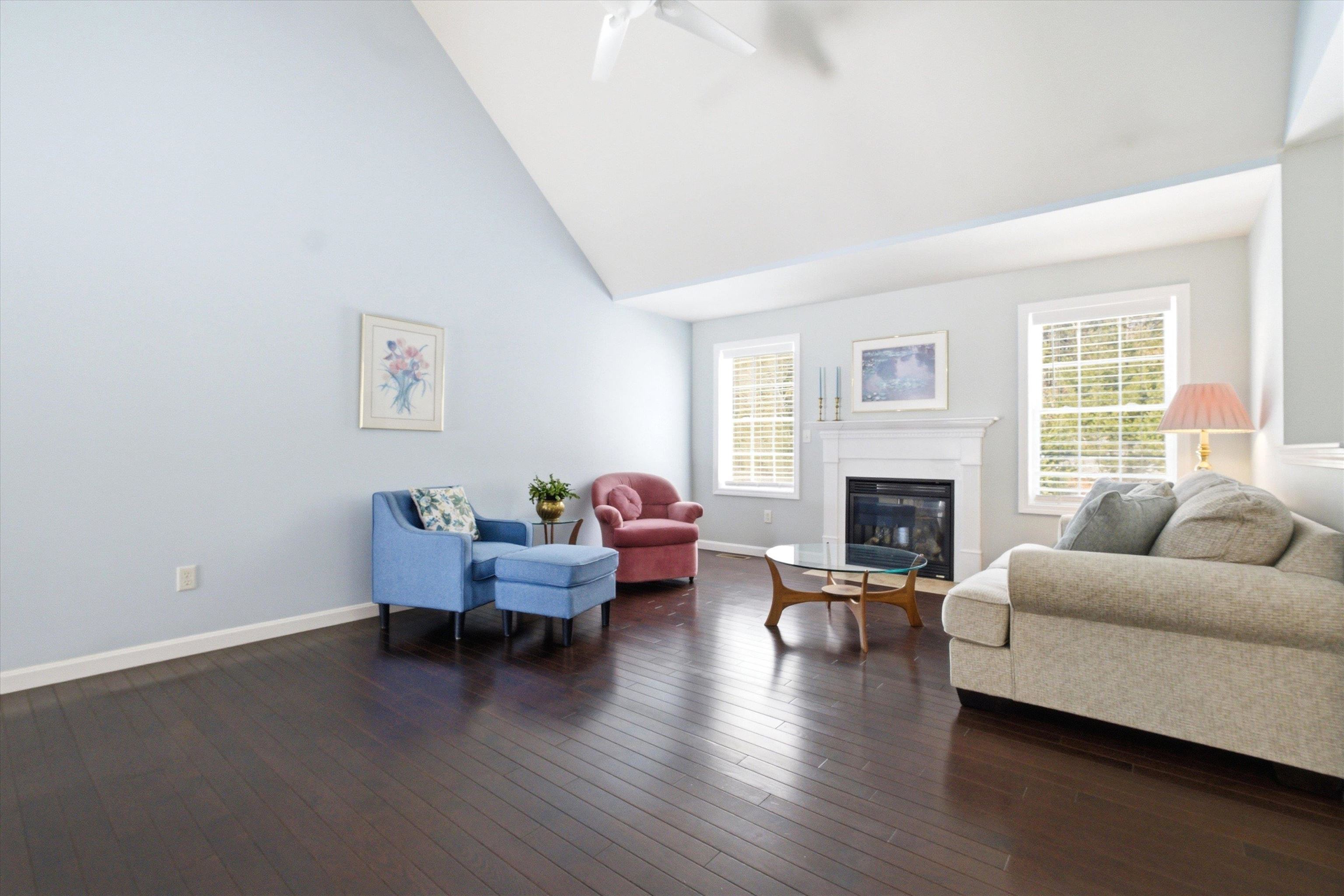 6 Patricia Lane Amherst, NH 03031 - Photo 5 of 33