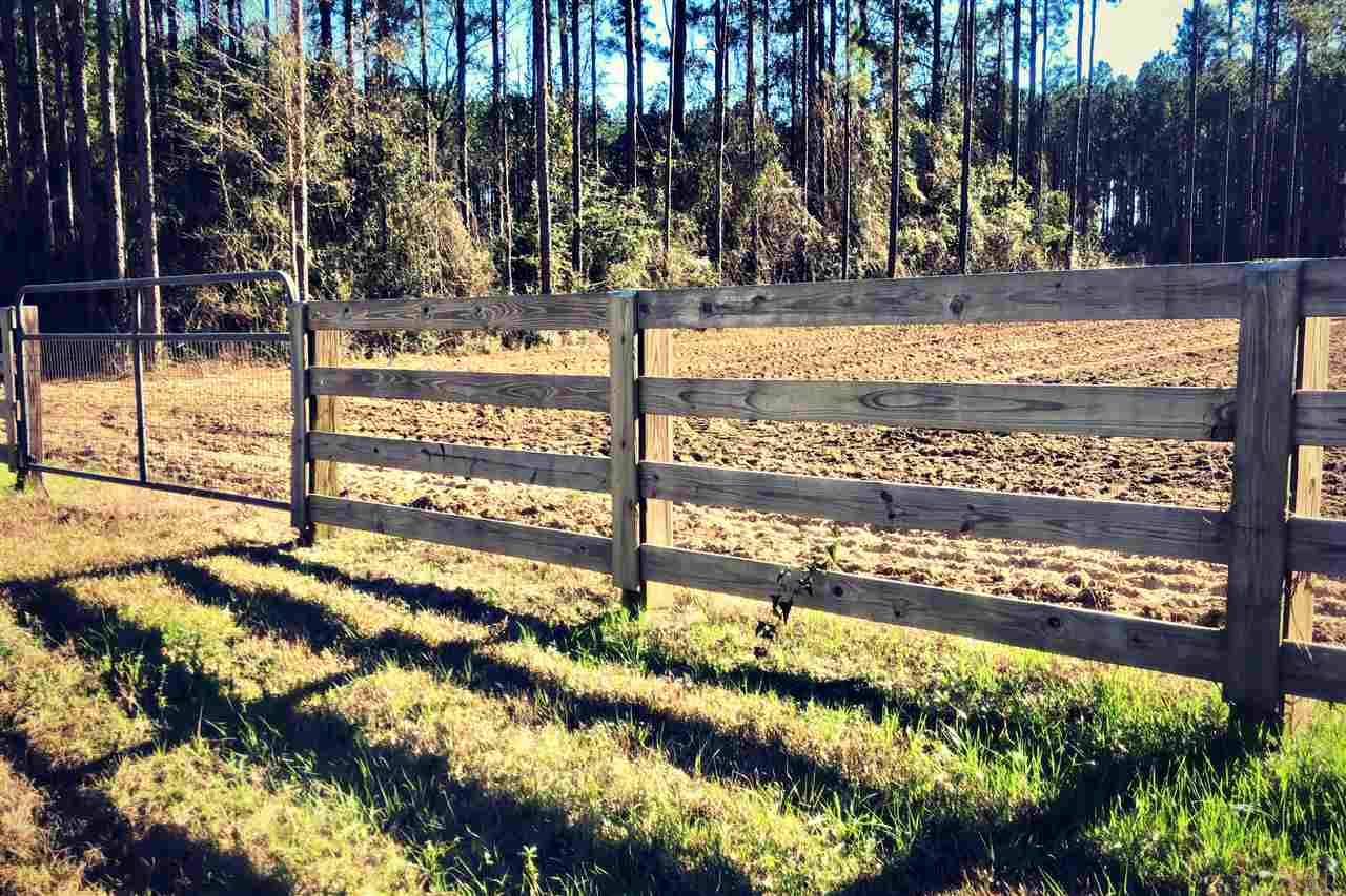 Southridge Road Milton, FL 32570 - Photo 2 of 16