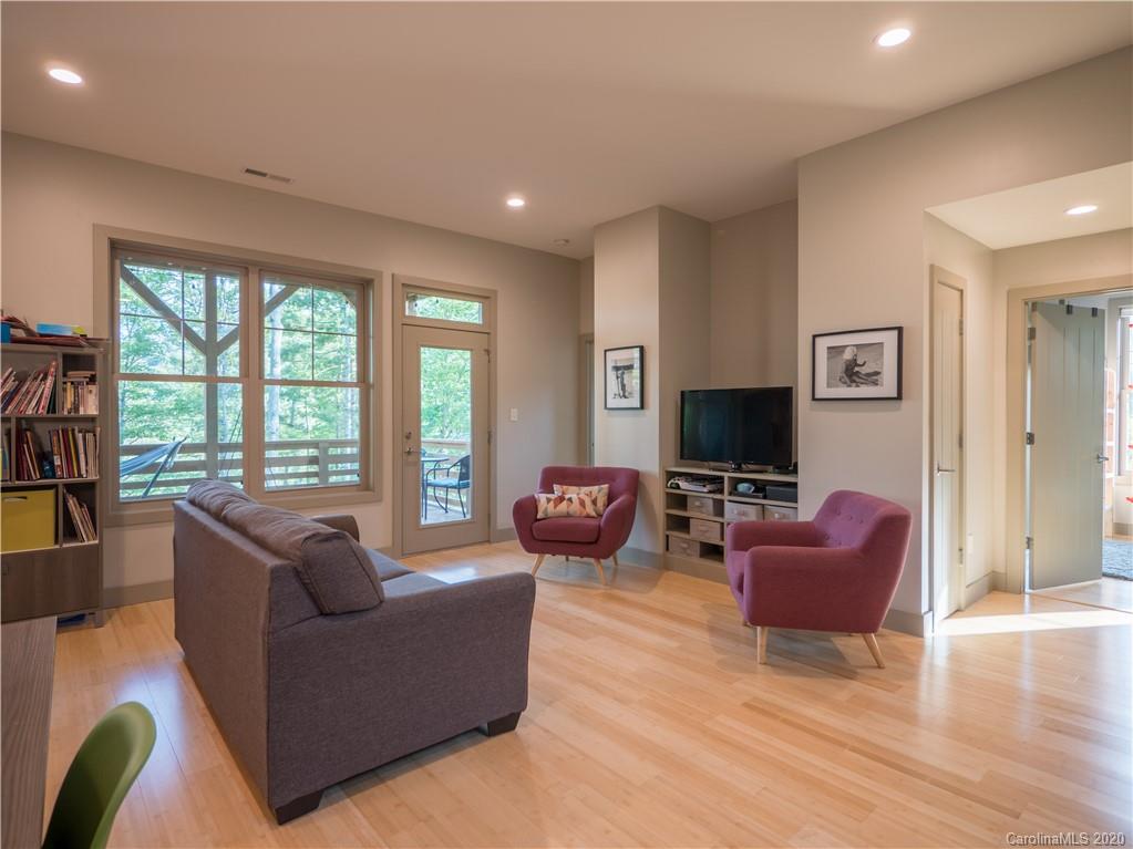10 Sugarland Ridge Trail Fairview, NC 28730 - Photo 16 of 26 Gallery Image 16