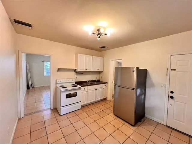 $1,650 | 108 East Winter Park Street, Orlando, FL 32804