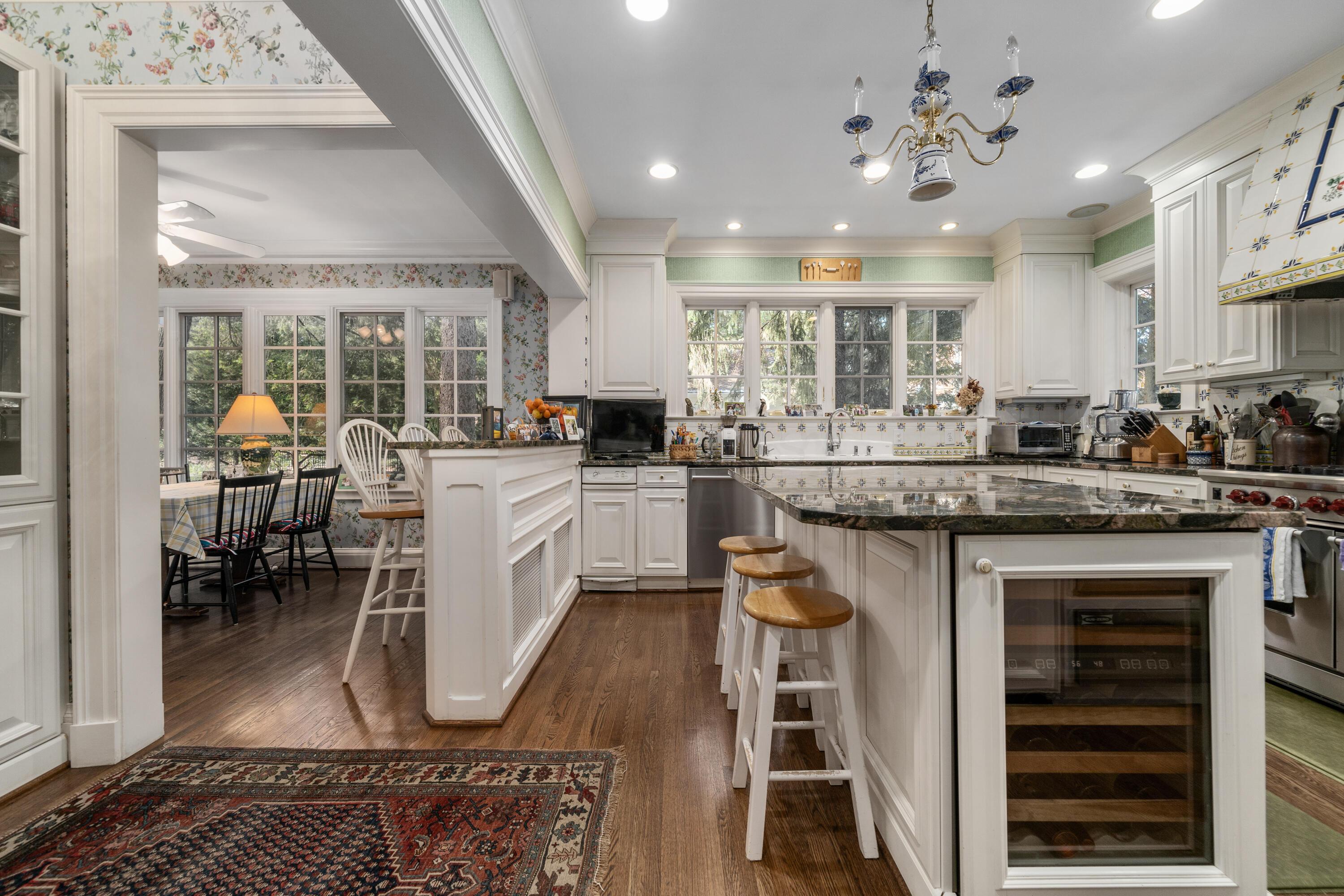 211 Preston Road Columbus, OH 43209 - Photo 41 of 103 DSC03660