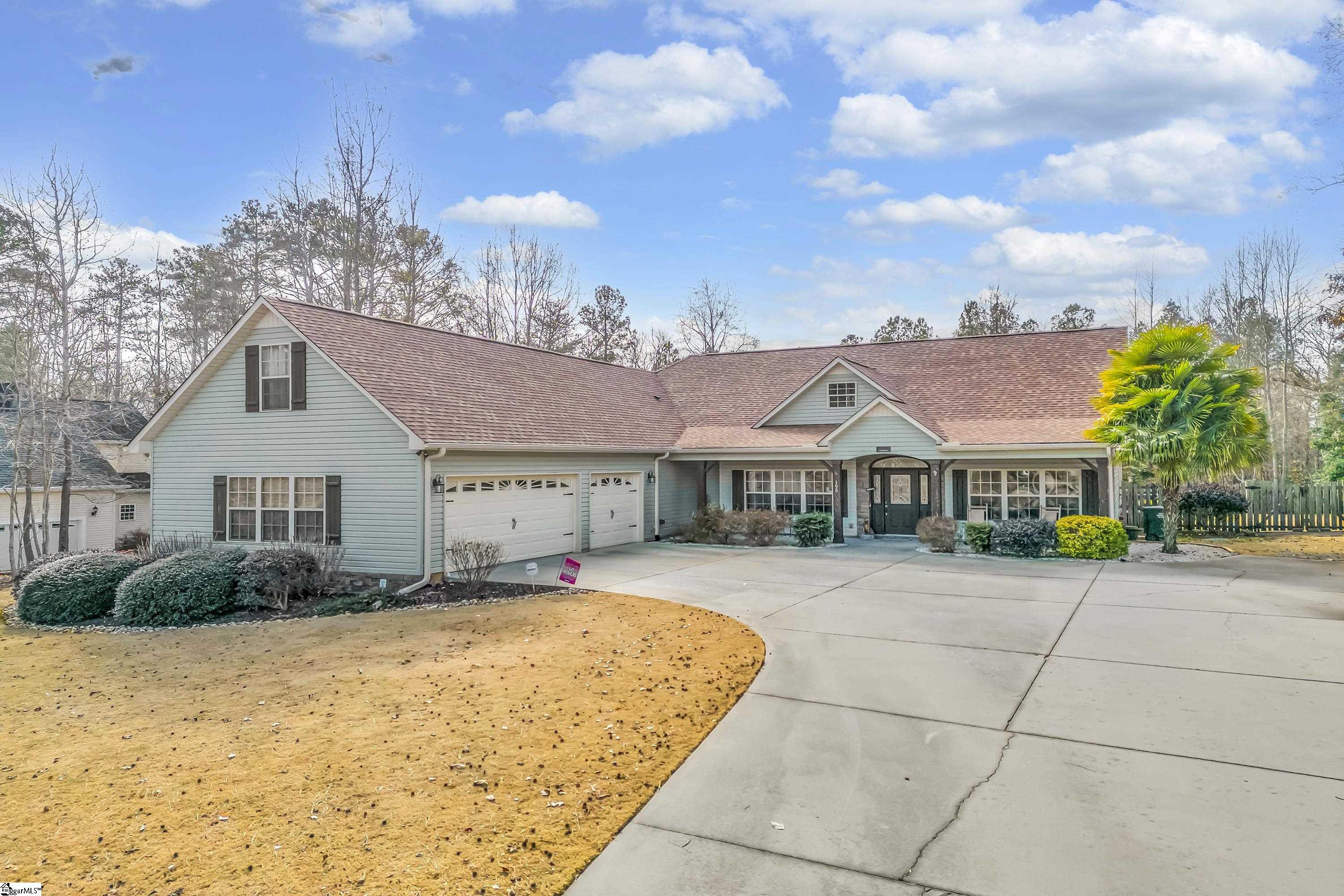 195 Pheasant Way Fountain Inn, SC 29644 - Photo 2 of 25