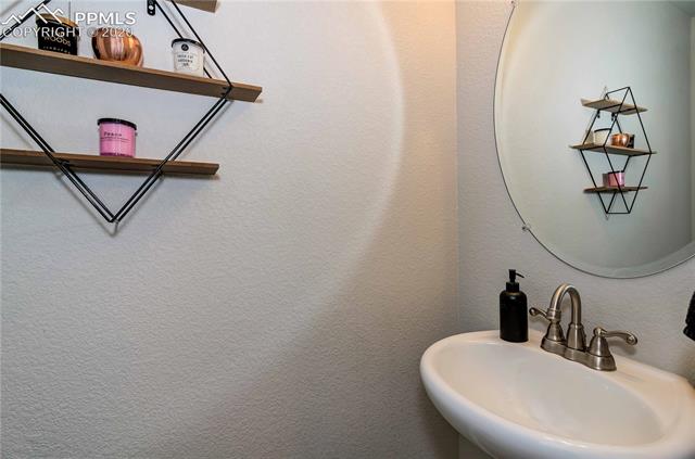 6055 Jorie Road Colorado Springs, CO 80927 - Photo 11 of 26 Gallery Image 11