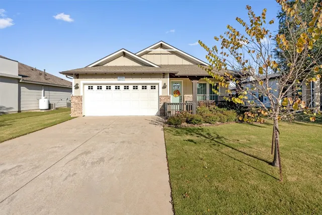 $375,000 | 104 Dax Drive, Liberty Hill, TX 78642