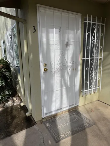 a view of an outdoor space