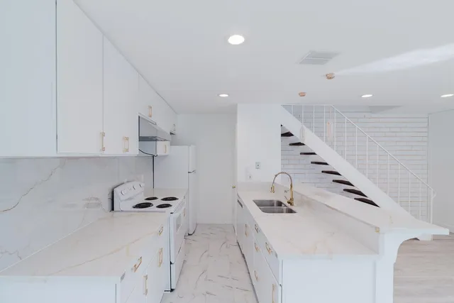 $245,000 | 2024 Benita Drive, Unit 3, Rancho Cordova, CA 95670