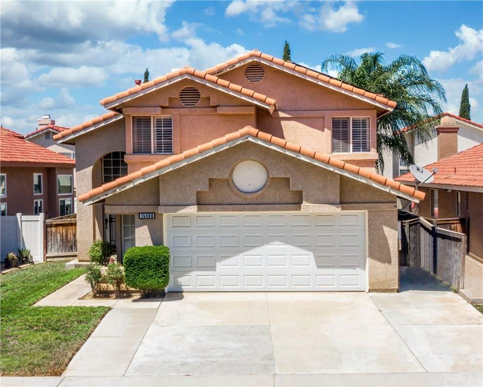 15400 Tobarra Road Fontana, CA 92337 - Photo 1 of 1 Front View