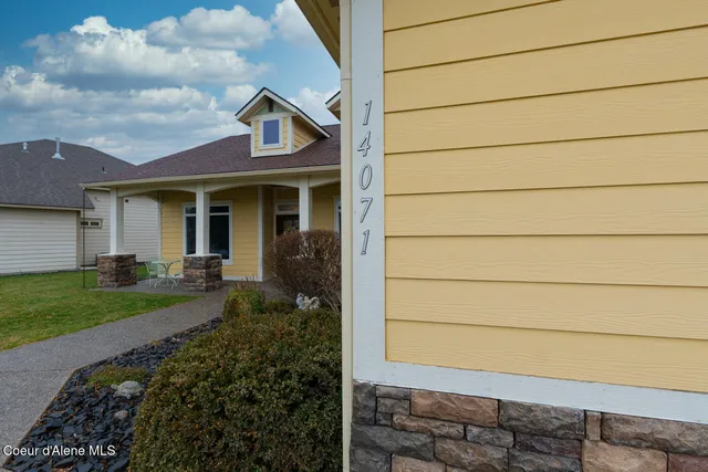 $1,250,000 | 14071 North Pristine Circle, Rathdrum, ID 83858