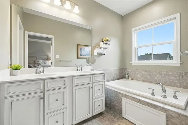 $479,900 | 1006 Mohawk Lane, Mars, PA 16046