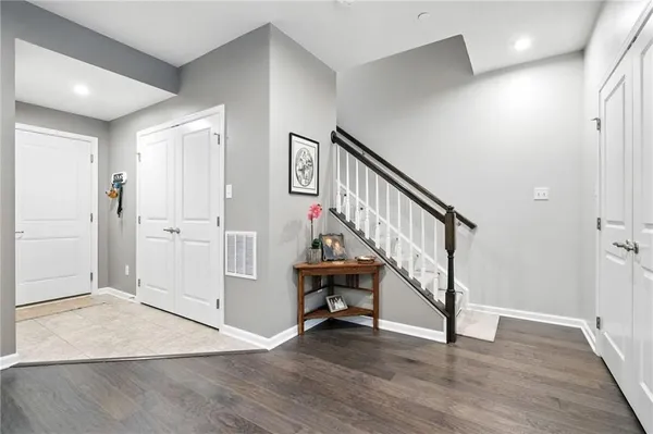 $479,900 | 1006 Mohawk Lane, Mars, PA 16046