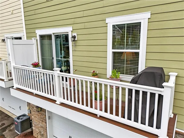 $479,900 | 1006 Mohawk Lane, Mars, PA 16046