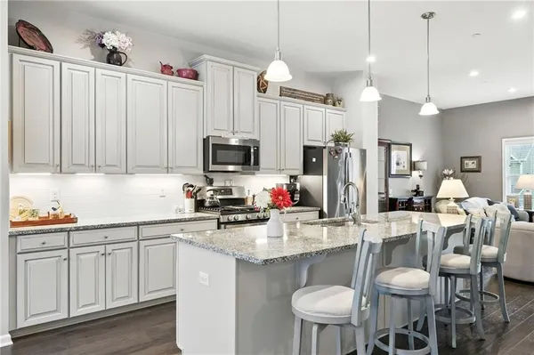 $479,900 | 1006 Mohawk Lane, Mars, PA 16046