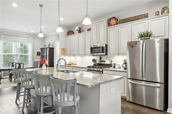 $479,900 | 1006 Mohawk Lane, Mars, PA 16046