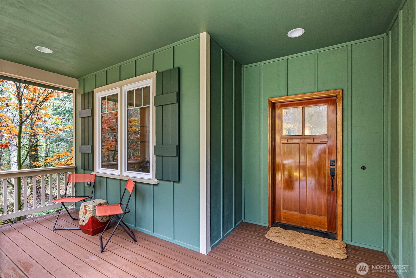 10574 Sidney Road Southwest Port Orchard, WA 98367 - Photo 2 of 37