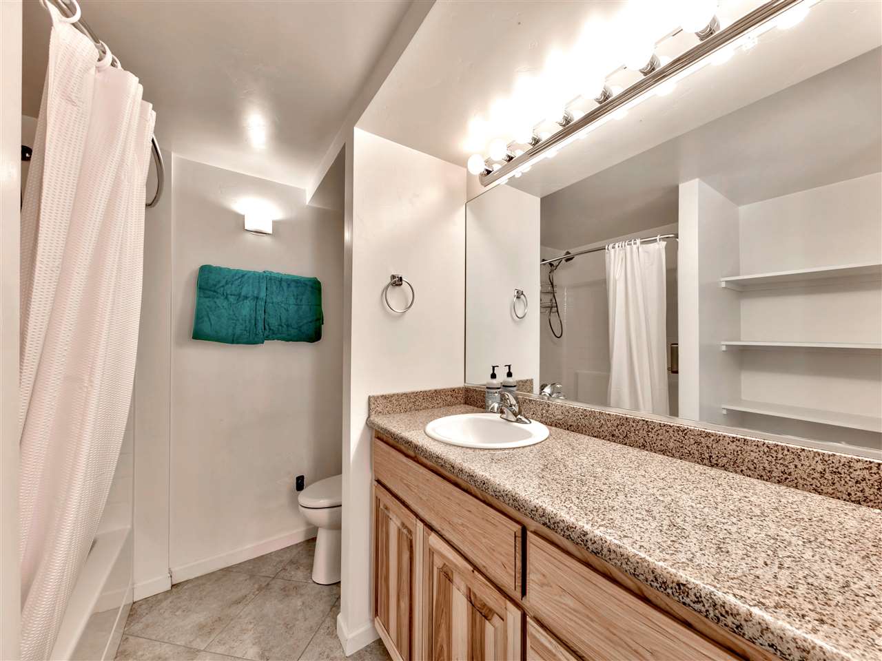 19679 Boreal Ridge Road, Unit 8 Soda Springs, CA 95728 - Photo 14 of 21 Gallery Image 14