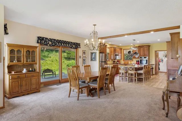 $849,900 | 241 A Glen Circle, River Falls, WI 54022