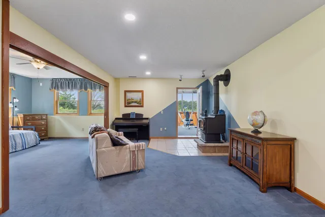 $849,900 | 241 A Glen Circle, River Falls, WI 54022