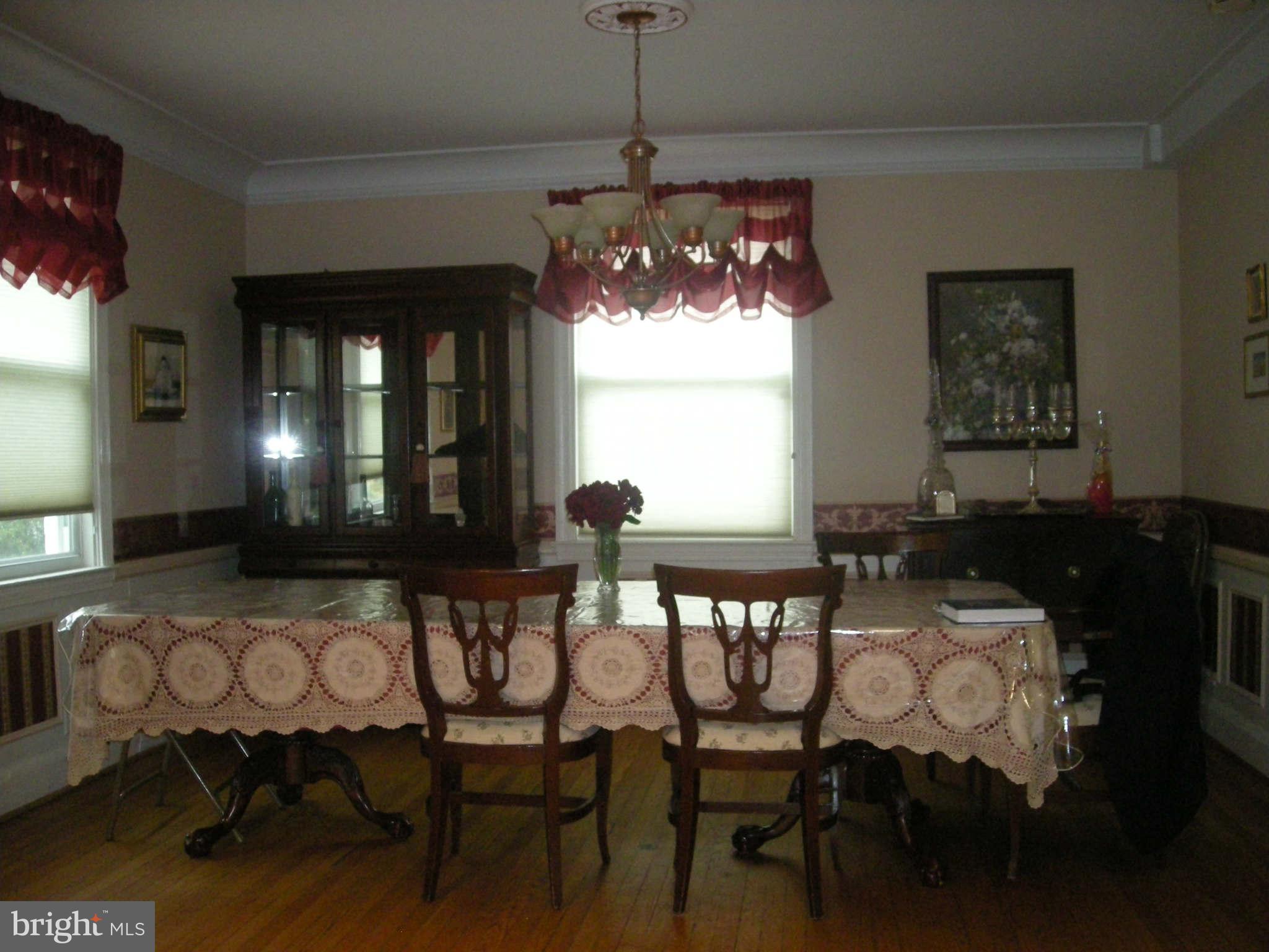 3506 Labyrinth Road Baltimore, MD 21215 - Photo 3 of 9 Dining Room