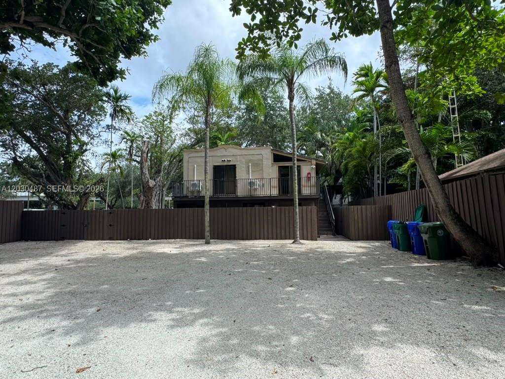 2107 Secoffee Street, Unit 3 Miami, FL 33133 - Photo 6 of 7