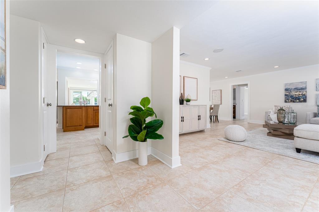 405 Buttonwood Lane Largo, FL 33770 - Photo 16 of 51