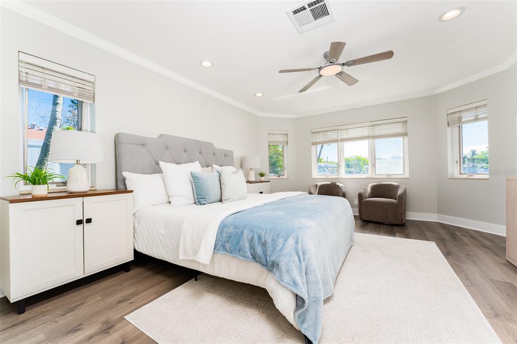 405 Buttonwood Lane Largo, FL 33770 - Photo 26 of 51