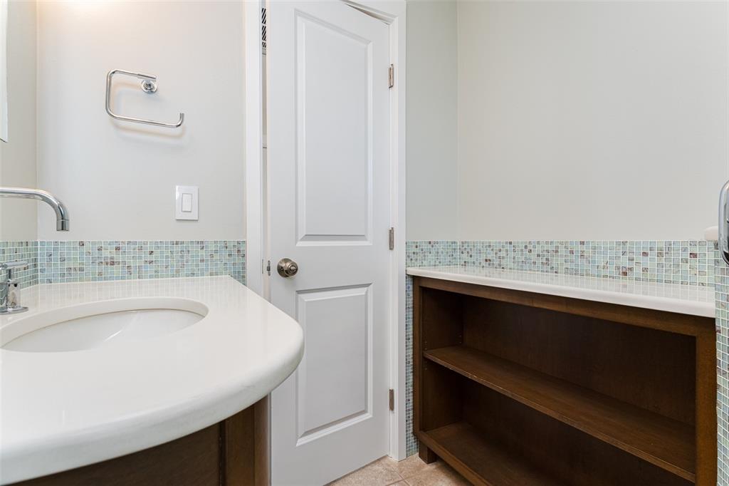 405 Buttonwood Lane Largo, FL 33770 - Photo 35 of 51