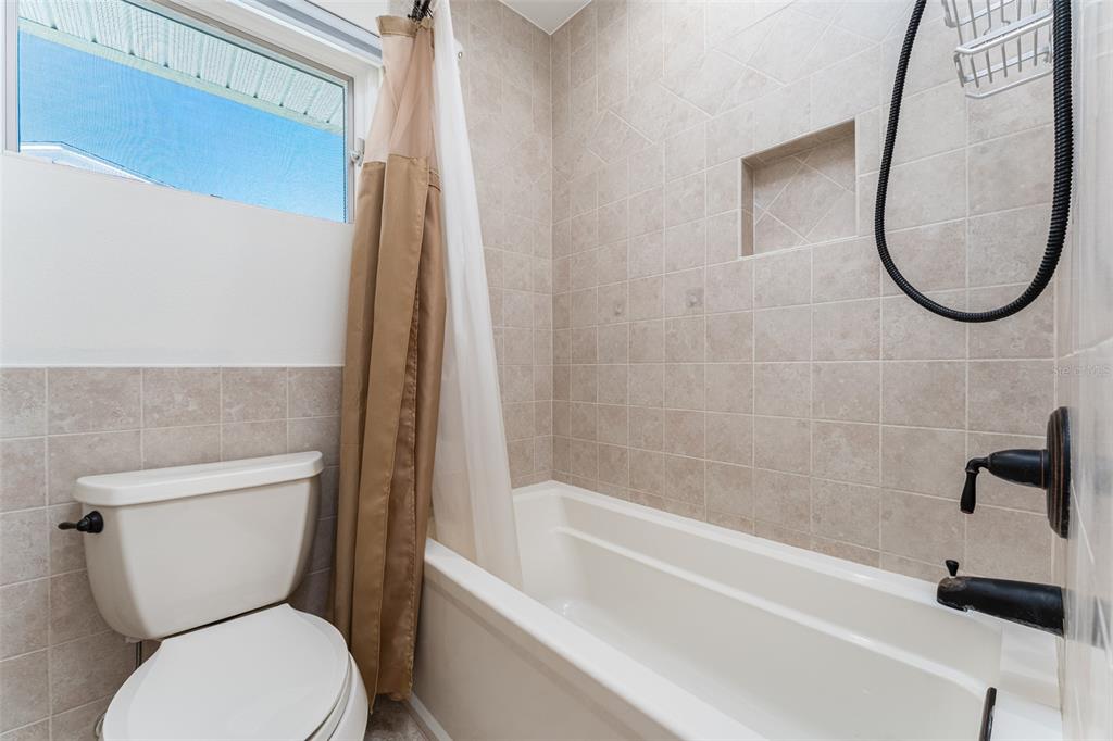 405 Buttonwood Lane Largo, FL 33770 - Photo 39 of 51