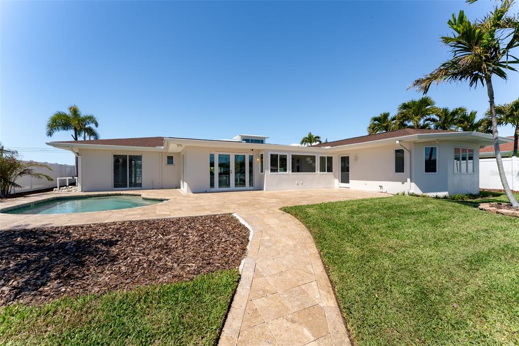 405 Buttonwood Lane Largo, FL 33770 - Photo 46 of 51