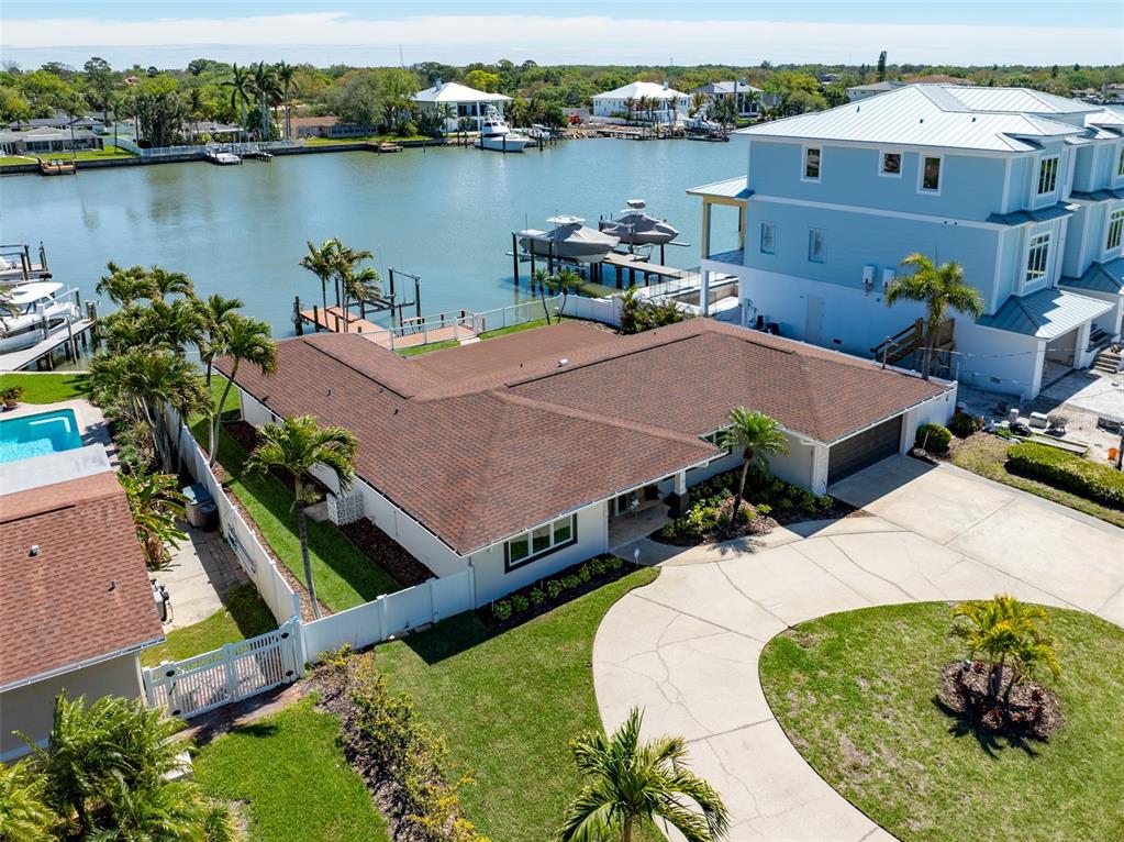 405 Buttonwood Lane Largo, FL 33770 - Photo 9 of 51