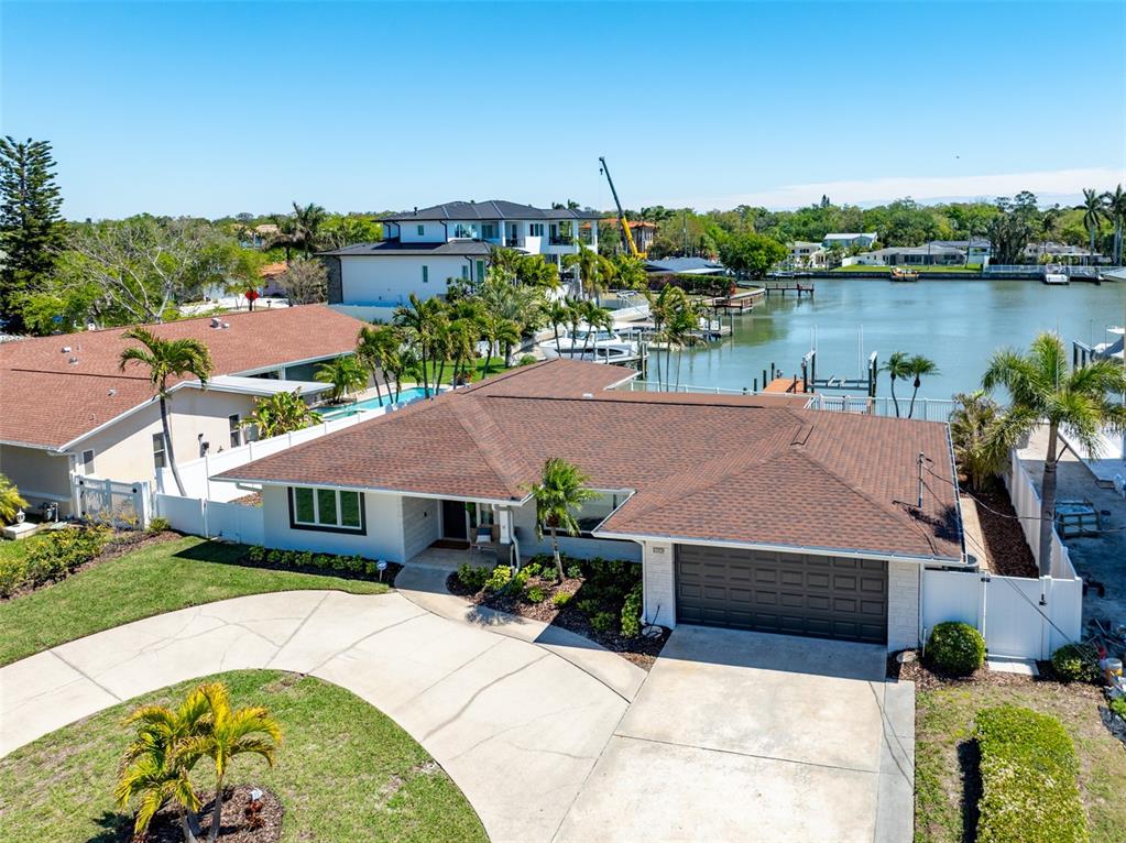 405 Buttonwood Lane Largo, FL 33770 - Photo 10 of 51