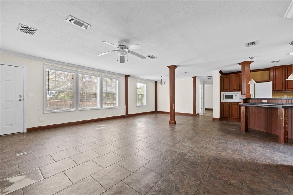 240 Swan Lake Road Melrose, FL 32666 - Photo 2 of 44