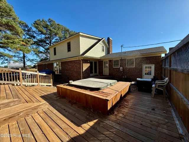 $339,500 | 1247 Scenic Drive, Williamston, NC 27892