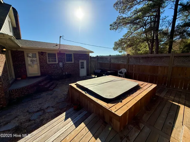 $339,500 | 1247 Scenic Drive, Williamston, NC 27892